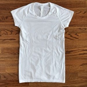 Lululemon Swiftly Tech Short Sleeve Crew